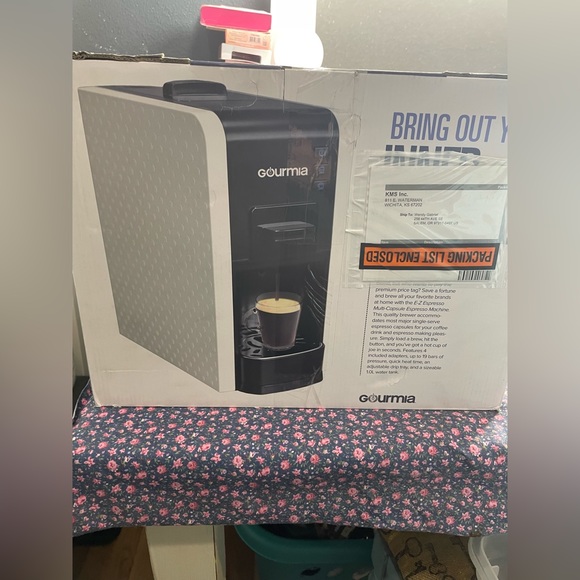 Brand New! Gourmia E-Z Espresso Multi-Capsule Espresso Machine - Picture 4 of 5
